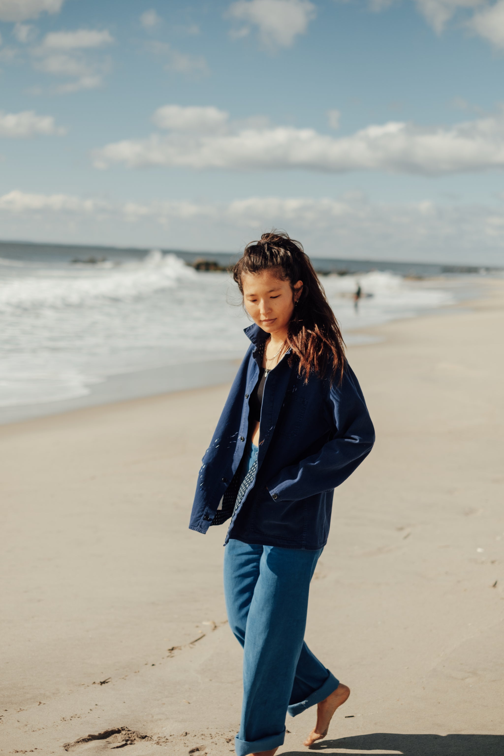 Chores ᐧ 21 Between these shores – joy mao